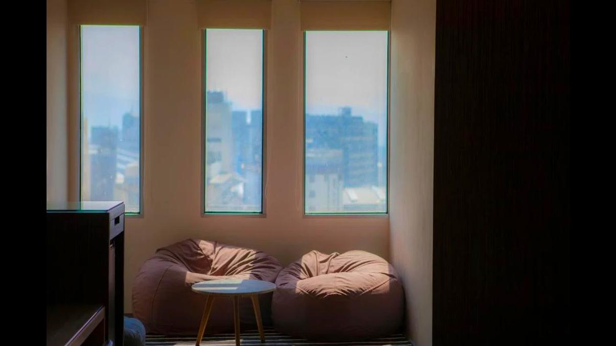 凝萃Gll - 水岸隱邸｜台中河岸住宿首選，舒適設計與便利交通的完美結合