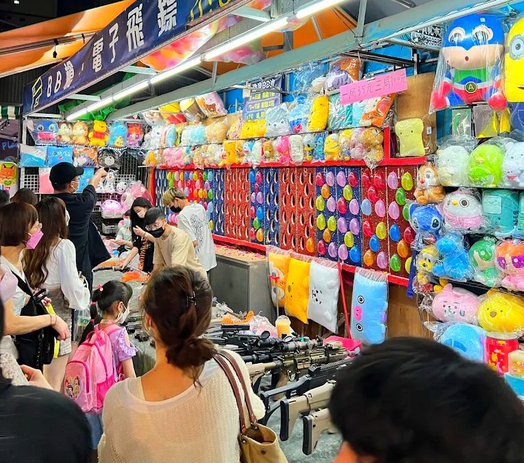 瑞豐夜市的必吃美食與遊玩攻略