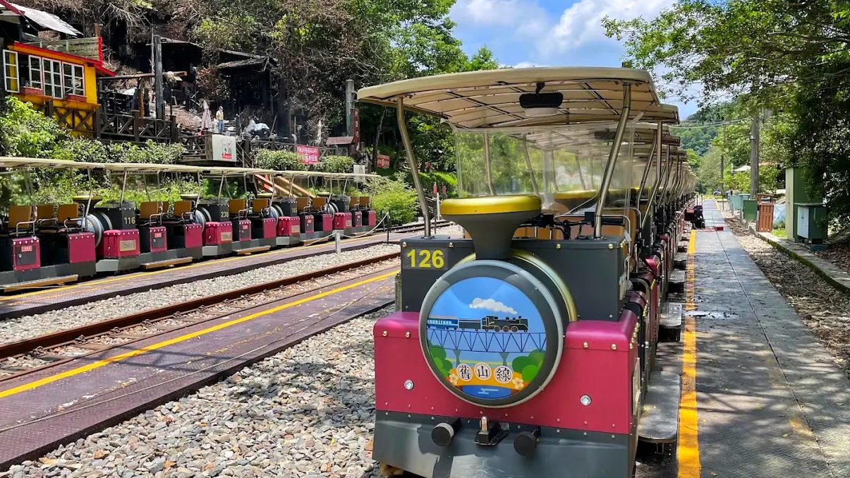 舊山線鐵道自行車體驗：四個理由讓你不容錯過