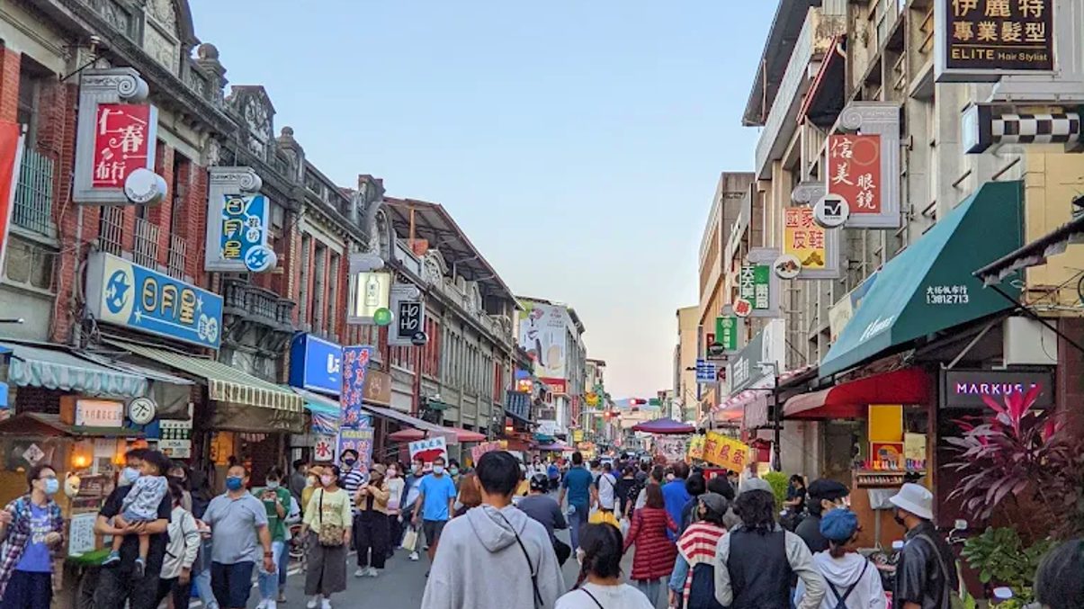 旗山老街：探索歷史與在地美食的最佳去處