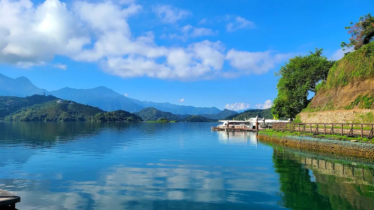 日月潭旅遊攻略：探索美麗湖泊的祕密