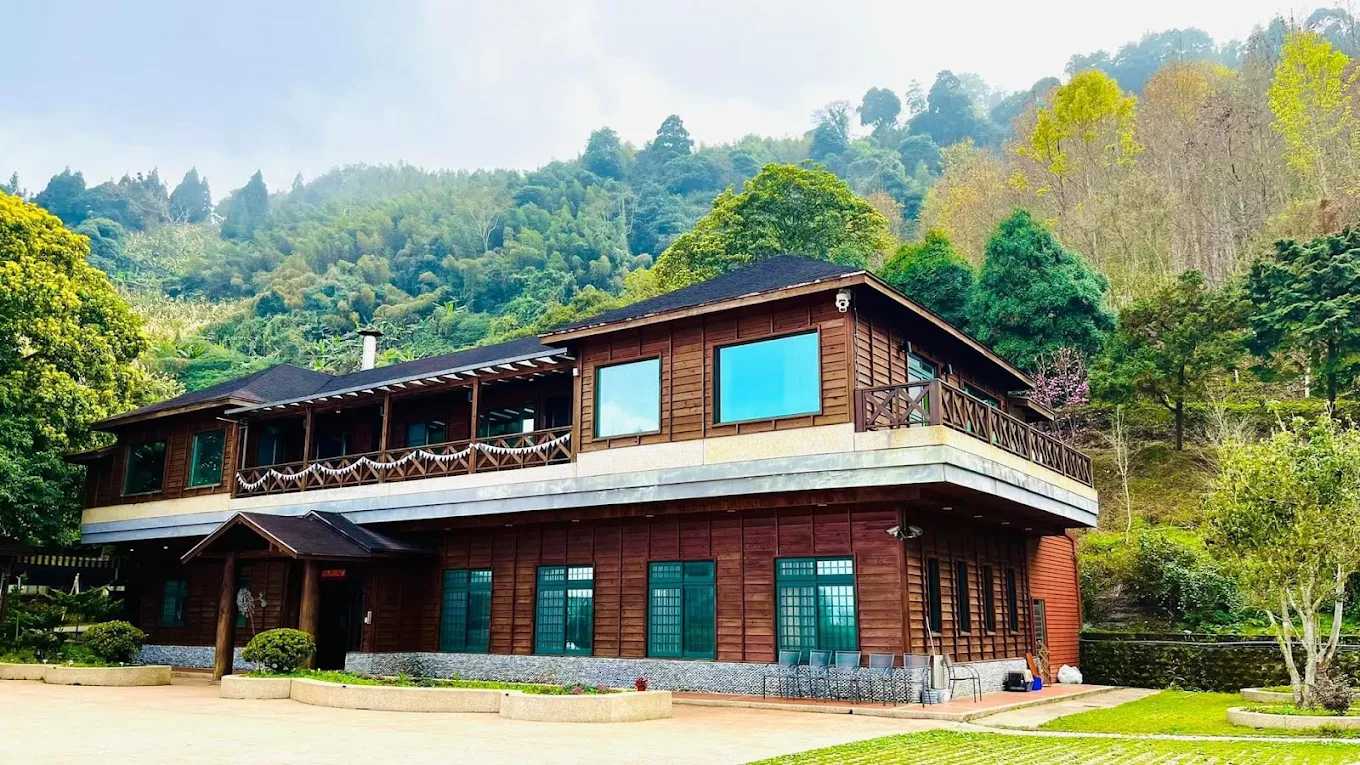 新竹五峰鄉旅遊住宿全攻略｜絕美山林風光 × 精選民宿推薦