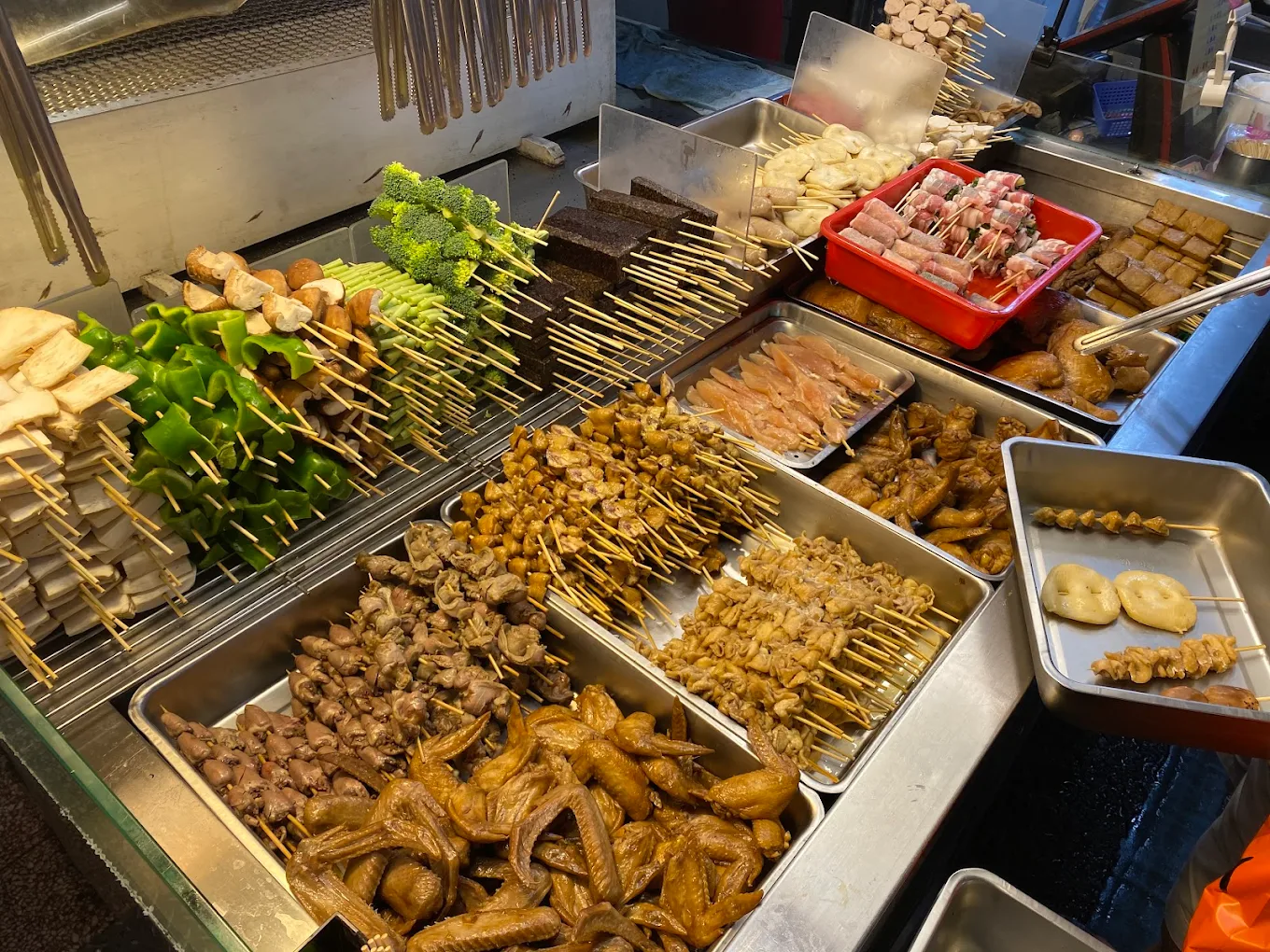 羅東夜市：探索美食與獨特攤位的最佳指南