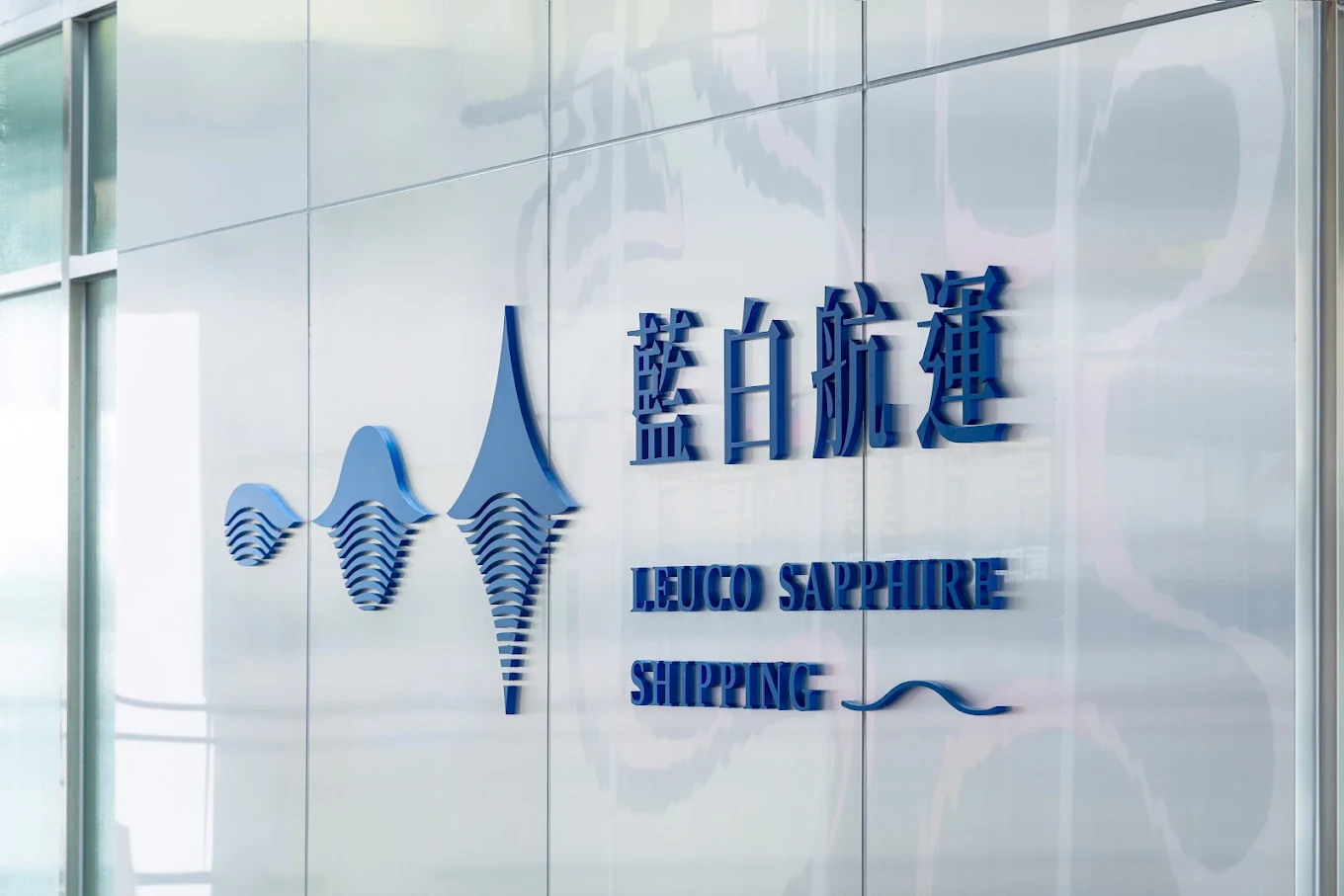 東港至小琉球最便捷選擇！藍白航運渡輪介紹｜票價、航班、服務亮點一次看