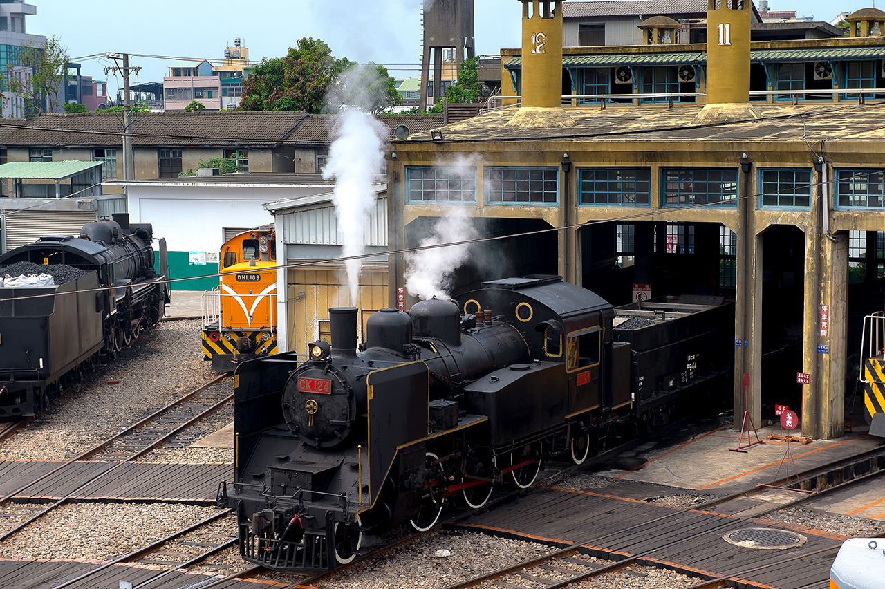 探索彰化扇形車庫的歷史魅力與攝影秘境