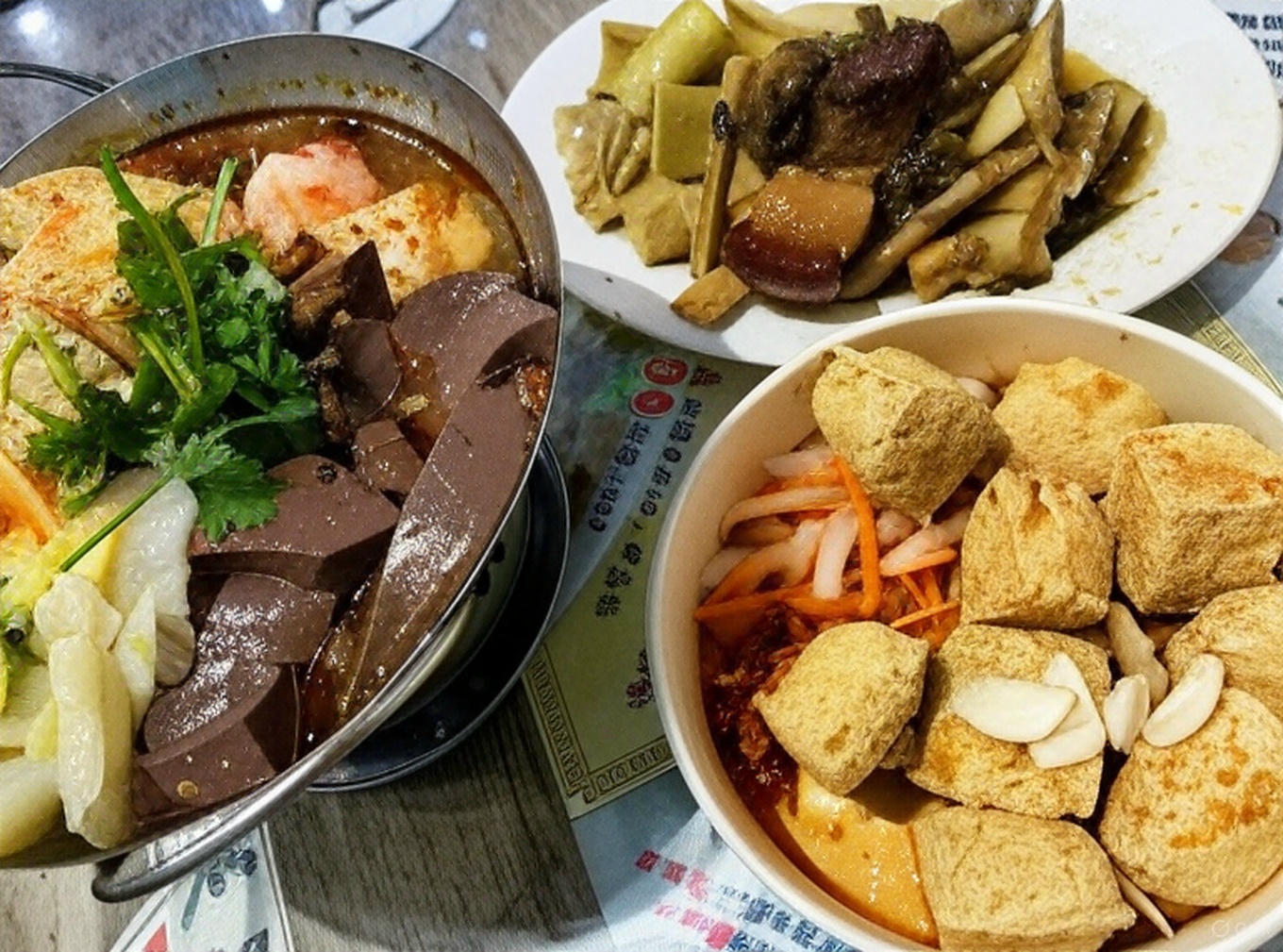 深坑老街：發掘台北隱藏的美食與文化寶藏