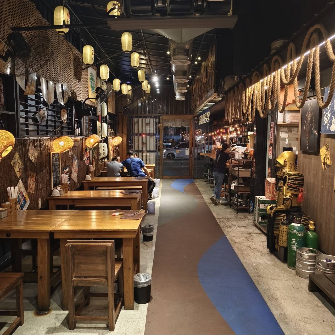 台中西屯人氣居酒屋推薦|亦品居酒屋:日式料理、溫馨氛圍一次滿足!
