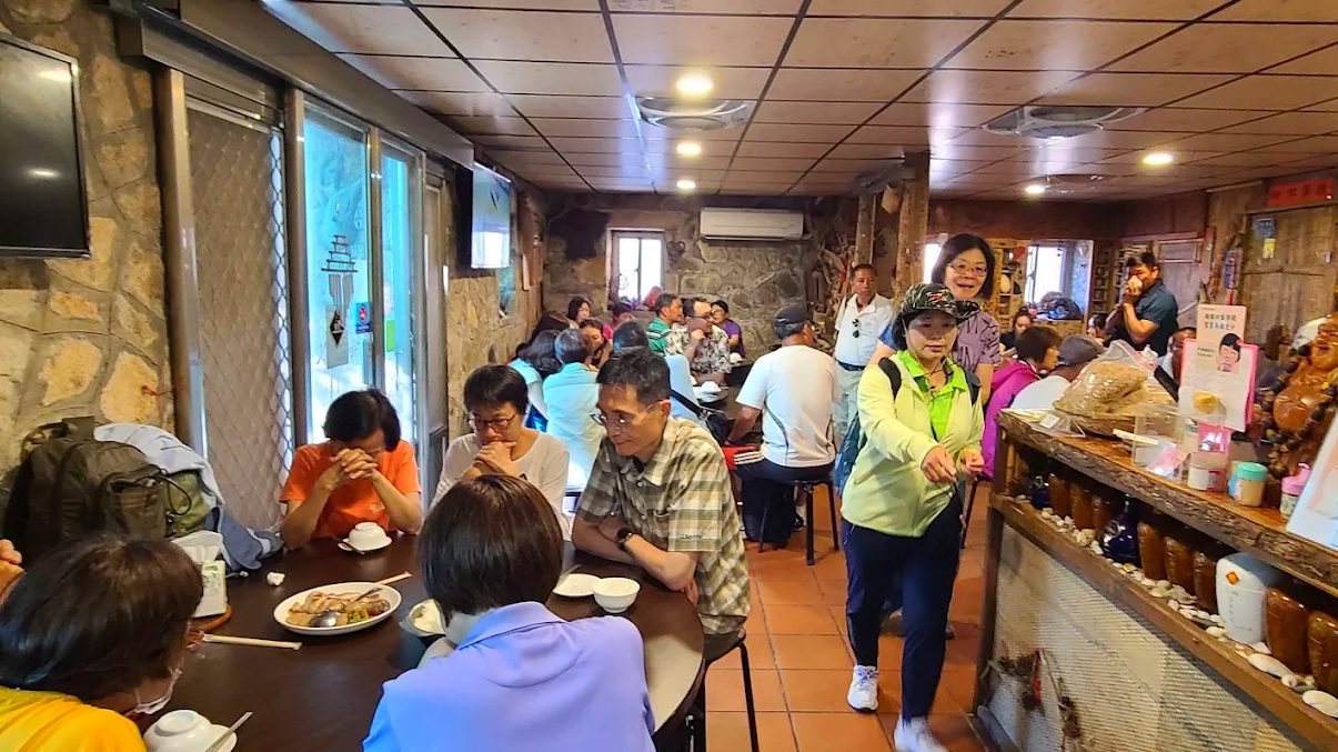 探索馬祖牛角聚落：悠閒的傳統漁村與美味小吃