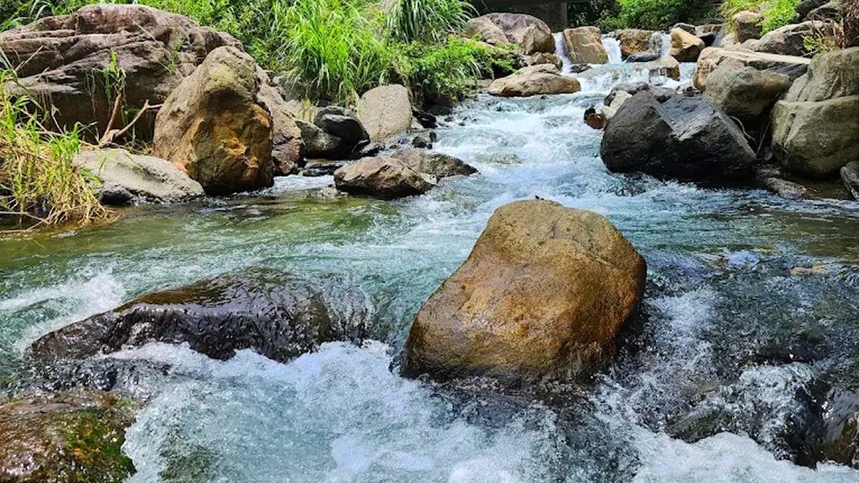 宜蘭秘境推薦:愛情鎖海灘及其他隱藏景點大揭曉