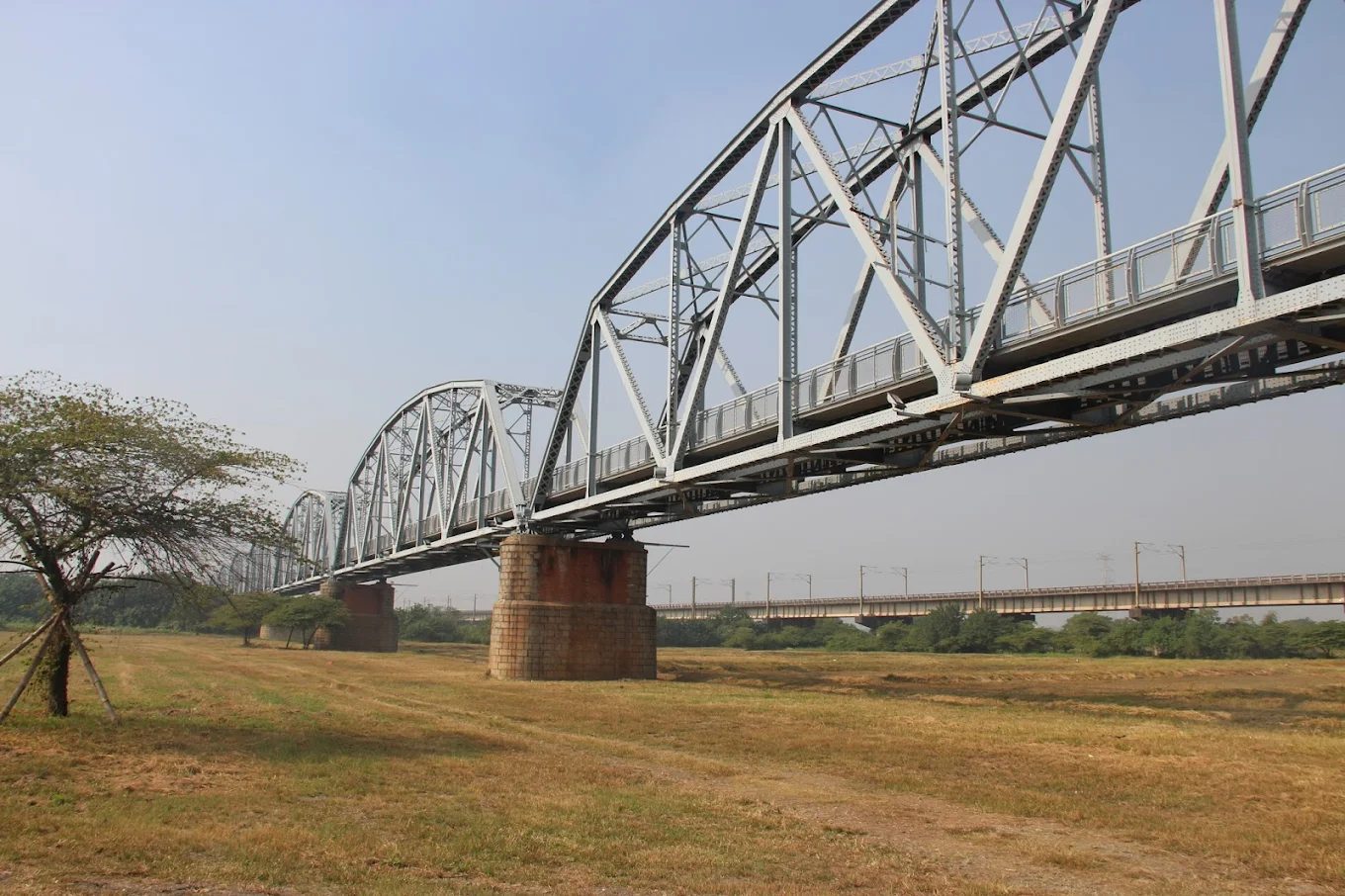 屏東舊鐵橋一日遊攻略｜探索百年鐵道、拍照打卡與濕地生態之美