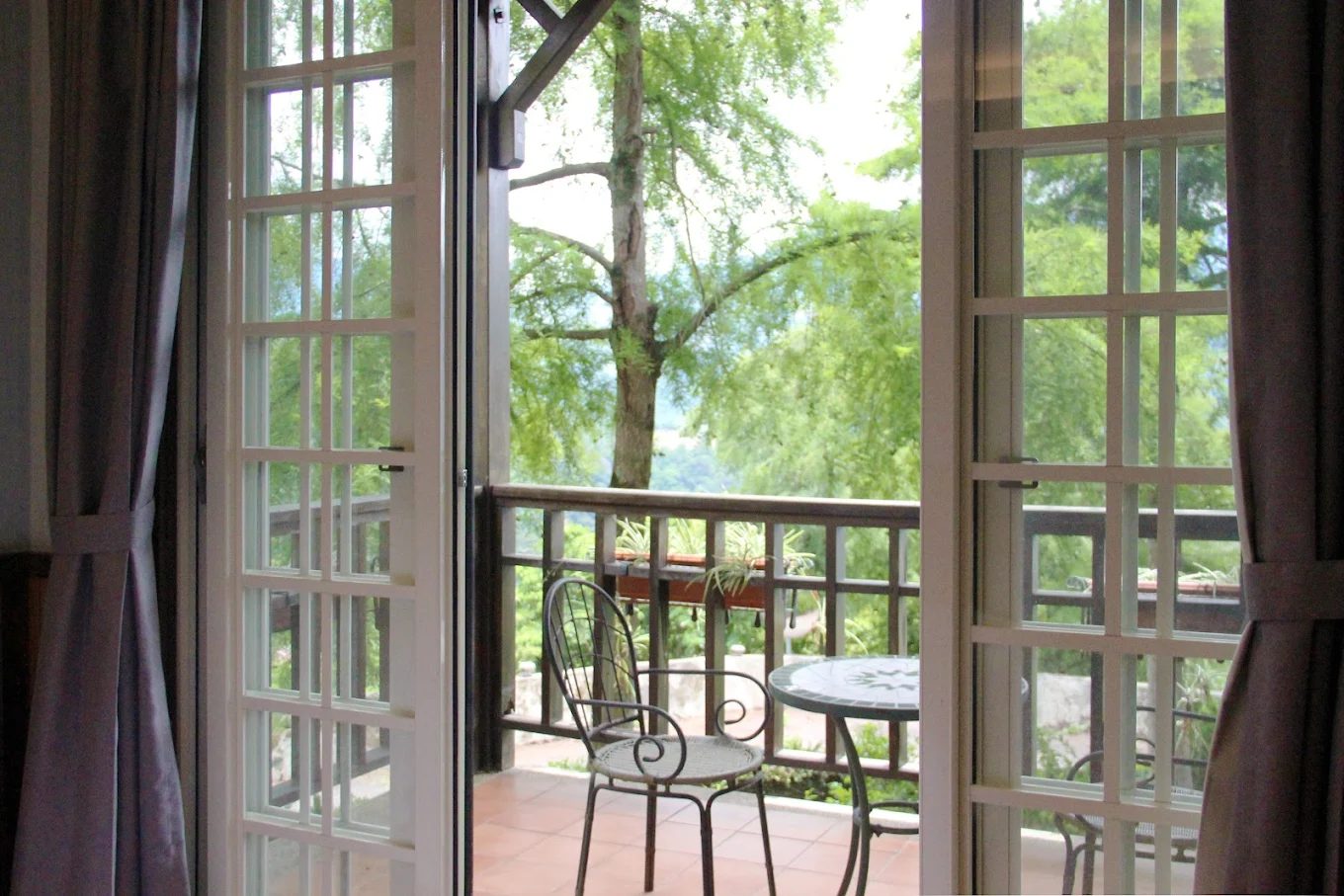 🌿清境見晴花園渡假山莊｜山巒環繞的親子度假天堂，享受景觀住宿與美食饗宴