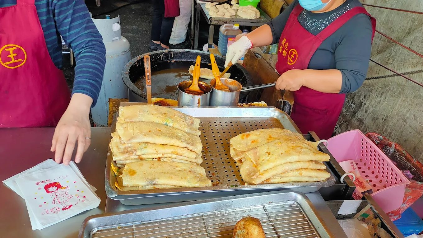 台灣海線火車一日遊:探索美景與美食的最佳選擇|景點路線+在地小吃總整理