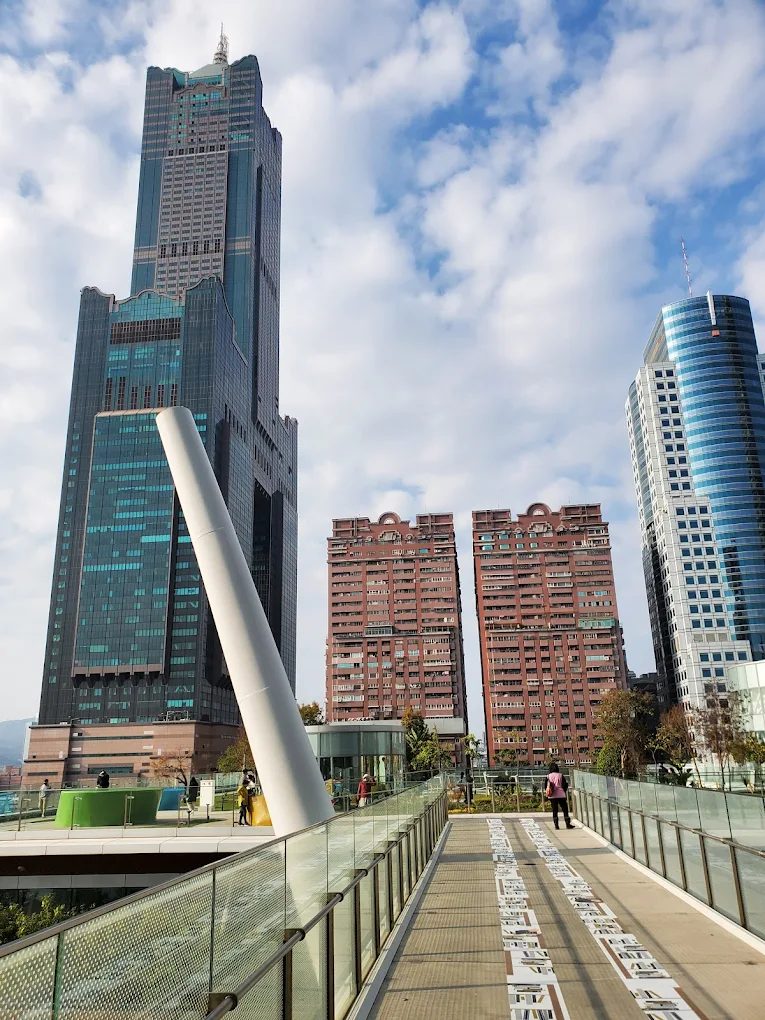 🌇 高雄承億酒店 TAI Urban Resort|五星級設計旅宿,全攻略開箱!