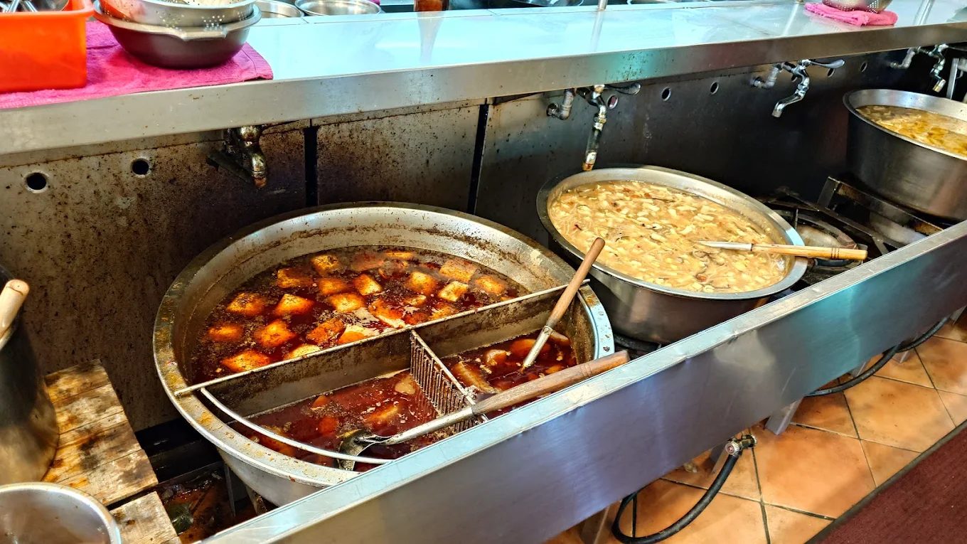 深坑老街：發掘台北隱藏的美食與文化寶藏