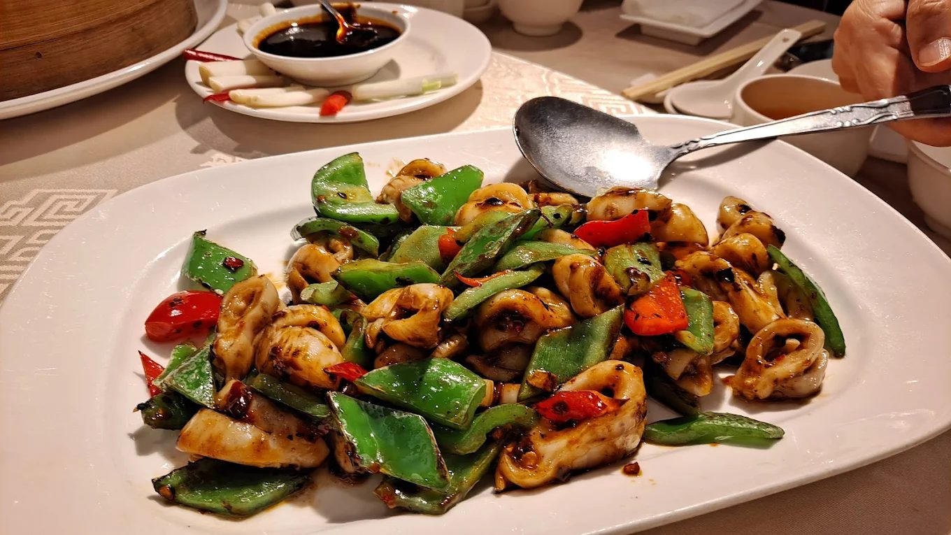 龍都酒樓訂位全攻略｜人氣片皮鴨必吃推薦、點餐秘訣與分店比較