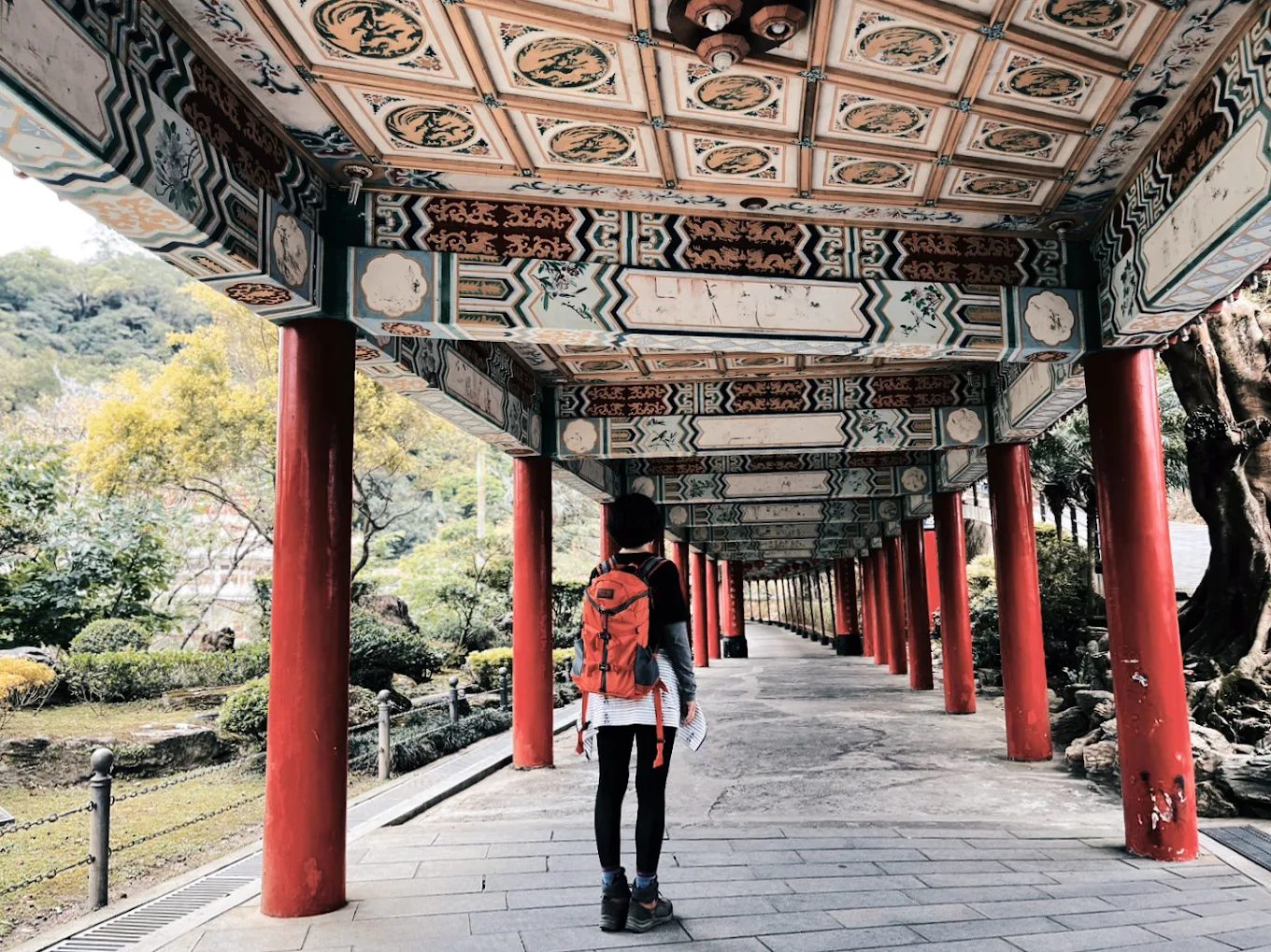🚡 台北貓空纜車一日遊全攻略|水晶車廂、茶香美食、夕陽夜景全收錄!