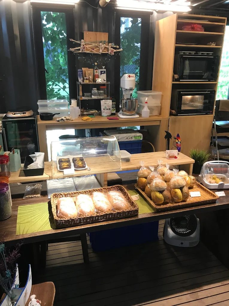 新竹厚食聚落結合了老屋與自然，推廣純粹的慢活美學