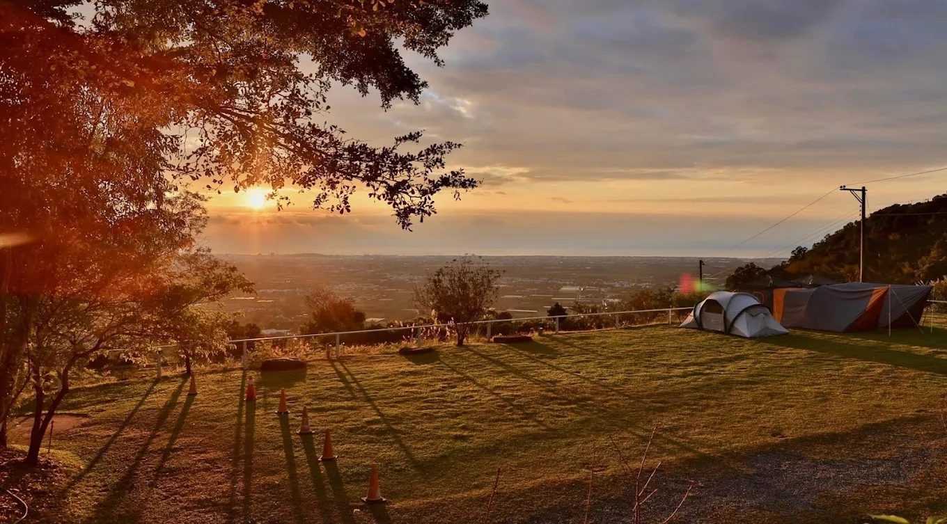 台東秘境露營指南:星空下的露營天堂,食宿景點一網打盡!