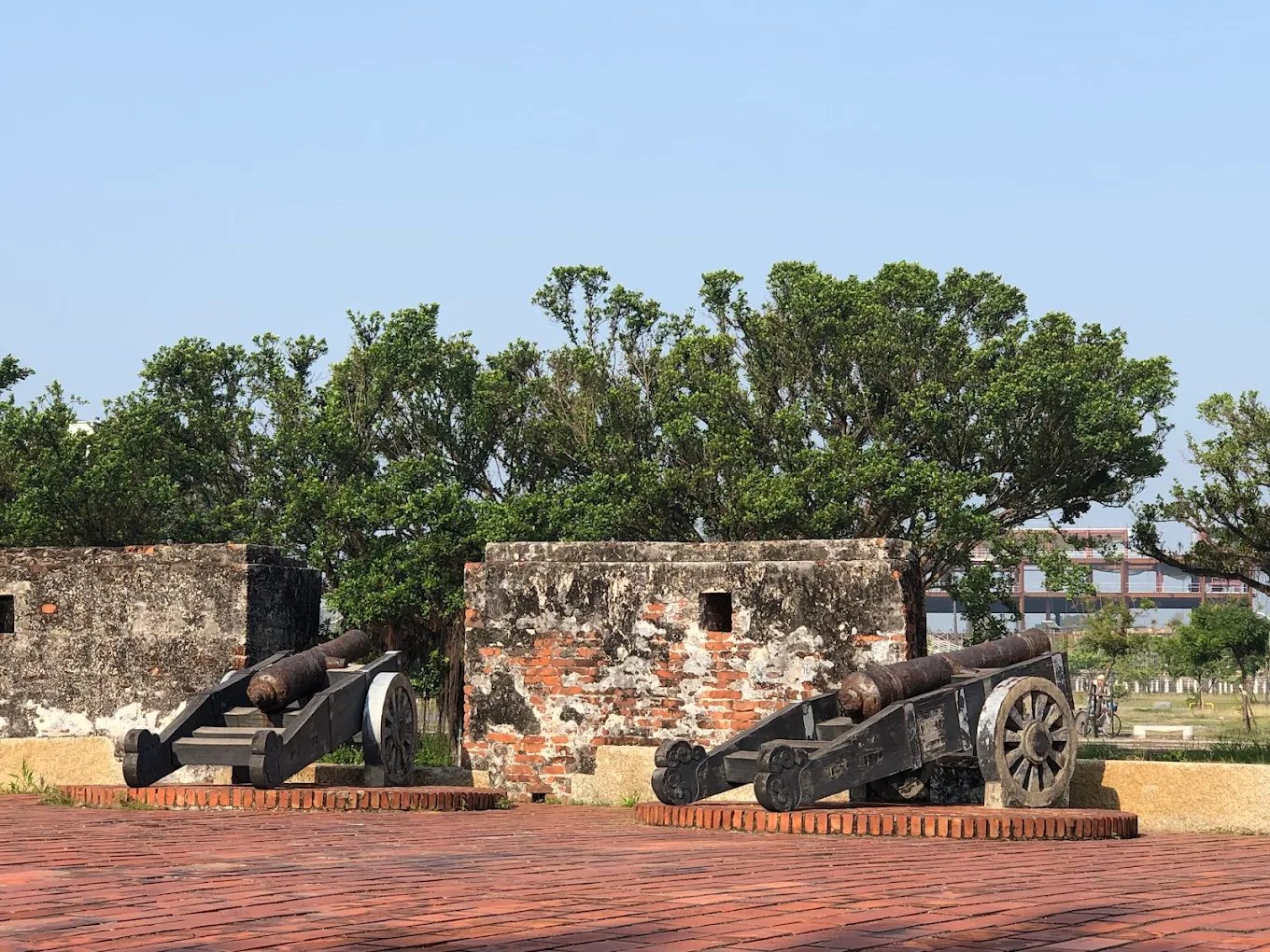 台南安平老街｜300年歷史古街散步地圖，必吃小吃、人氣樹屋、古堡全攻略！