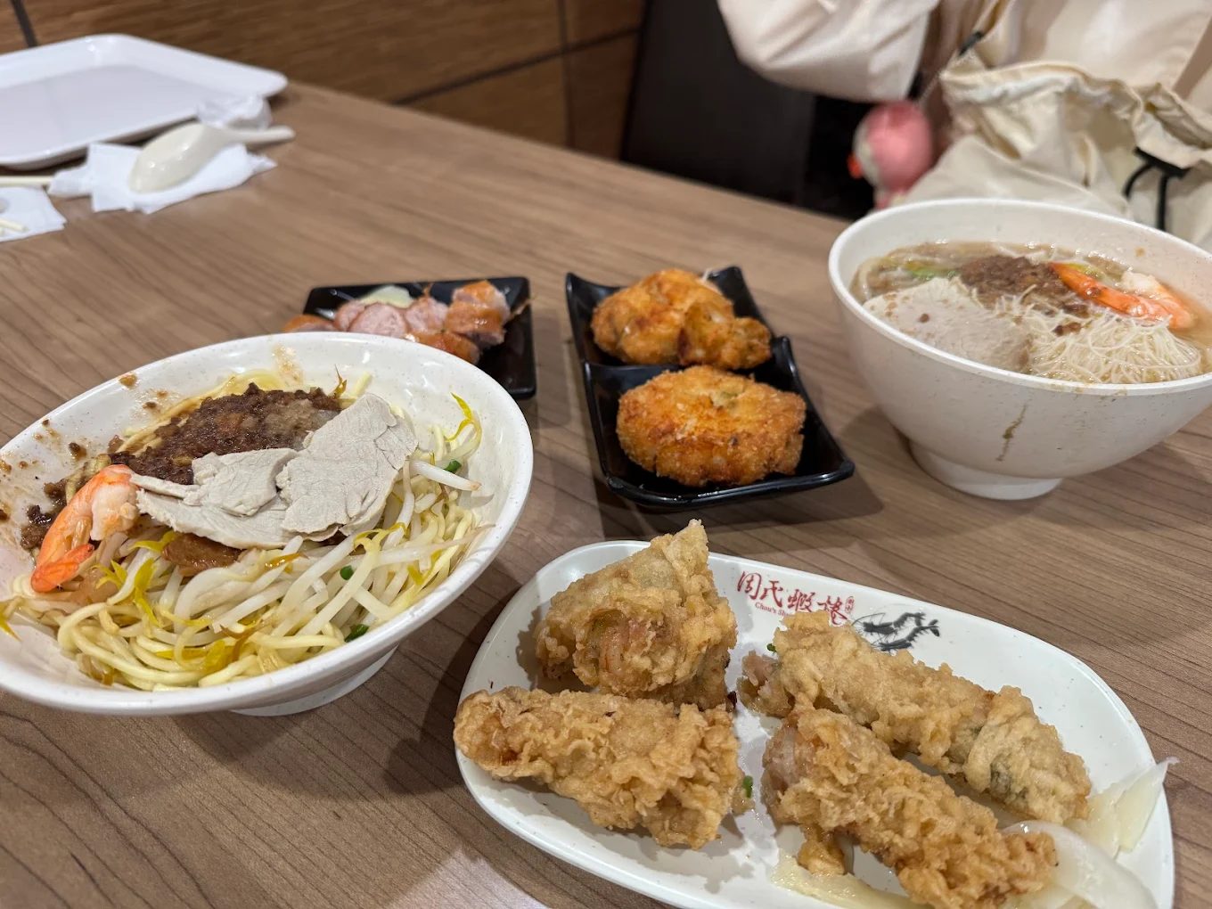 【在地人帶路】台南美食地圖：牛肉湯、小卷米粉到創意餐酒館，必吃口袋名單