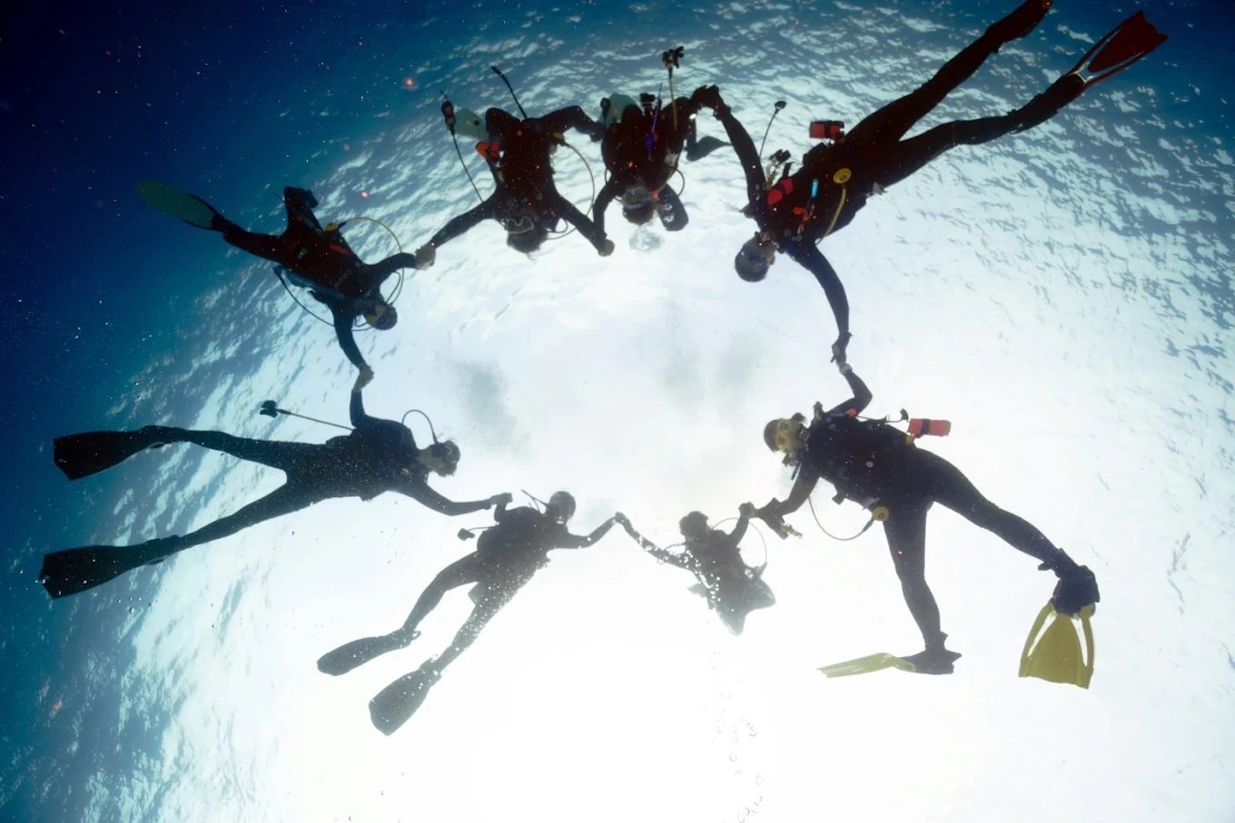 和平島地質公園一日遊攻略:奇岩海景、潛水體驗與在地美食推薦