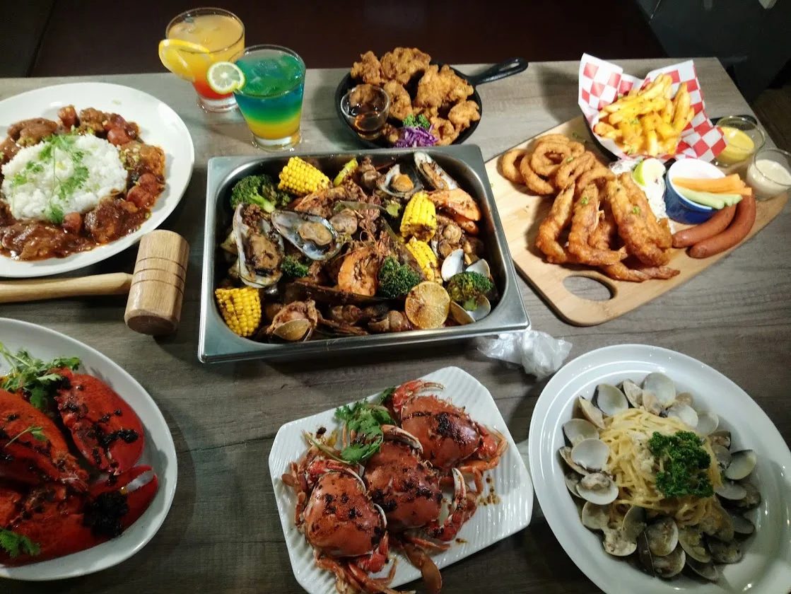 和平島地質公園一日遊攻略：奇岩海景、潛水體驗與在地美食推薦