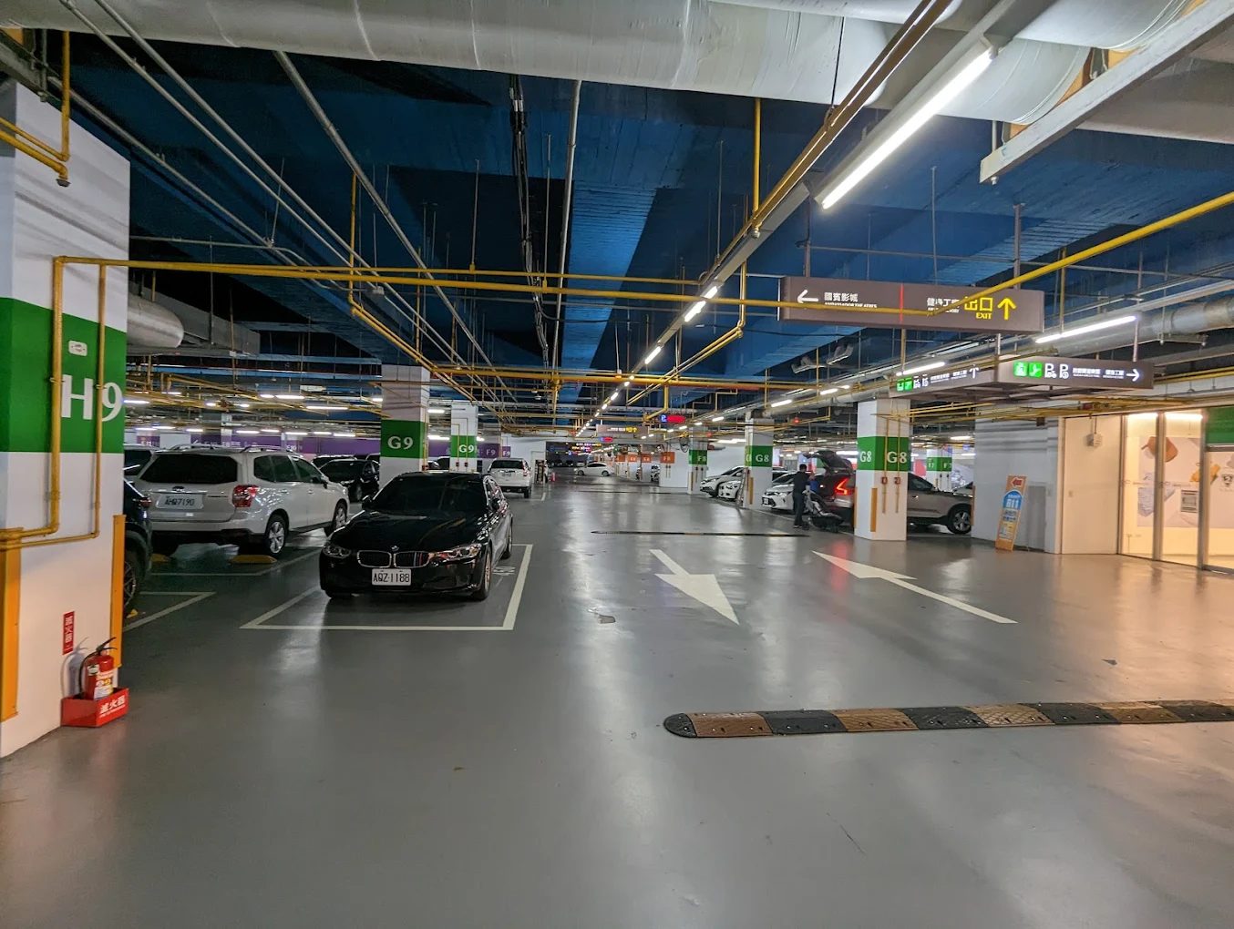 🎯 高雄SKM Park Outlets草衙｜購物、美食、親子娛樂一次滿足！交通、品牌、餐廳總整理