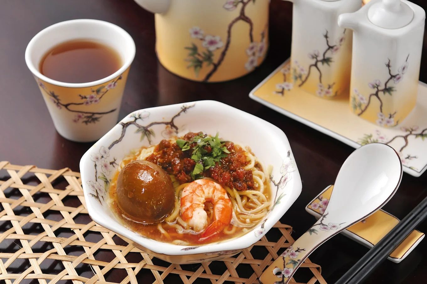 台南五大必吃餐廳推薦｜海鮮、牛肉湯、貓餐廳一次滿足在地味！