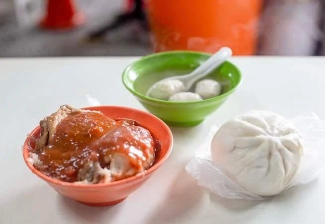 淡水老街美食攻略:必吃與不容錯過的小吃和餐廳