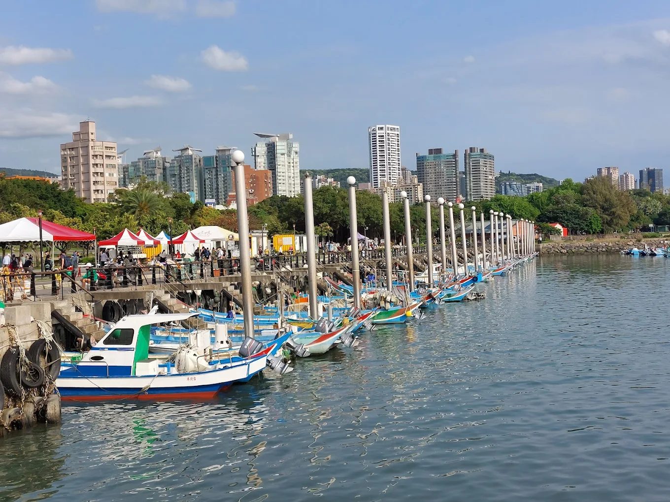 淡水老街美食攻略:必吃與不容錯過的小吃和餐廳