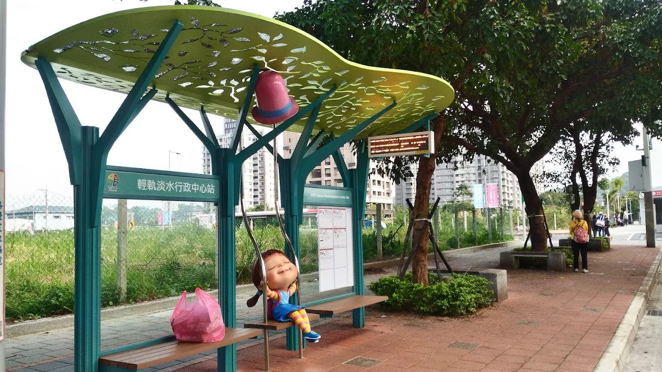 提升旅遊體驗：淡水輕軌沿線的最佳景點與美食推薦