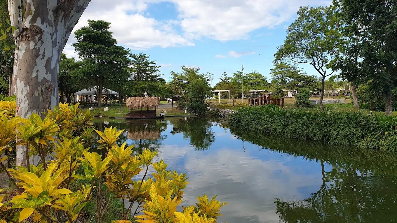 花蓮理想大地渡假飯店｜潟湖美景、親子友善設施、西班牙風格住宿全攻略

