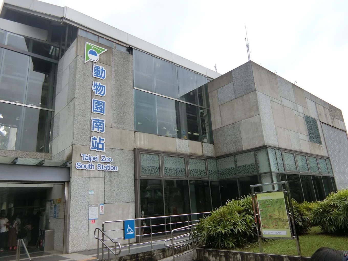 🚡 貓空纜車全方位探索|搭纜車賞夜景、品茶食的最佳路線