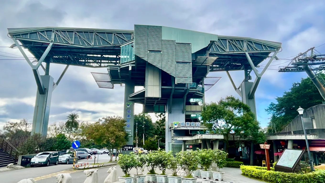 🚡 貓空纜車全方位探索|搭纜車賞夜景、品茶食的最佳路線