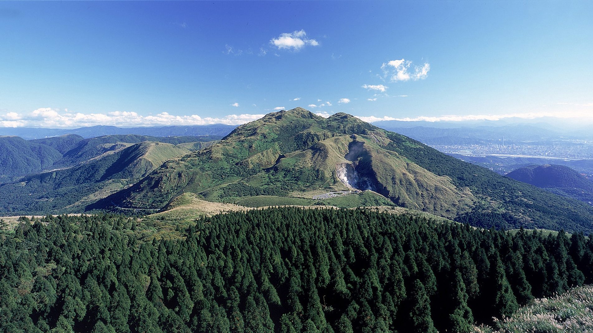 探索台灣的絕美景點：陽明山國家公園、日月潭及更多