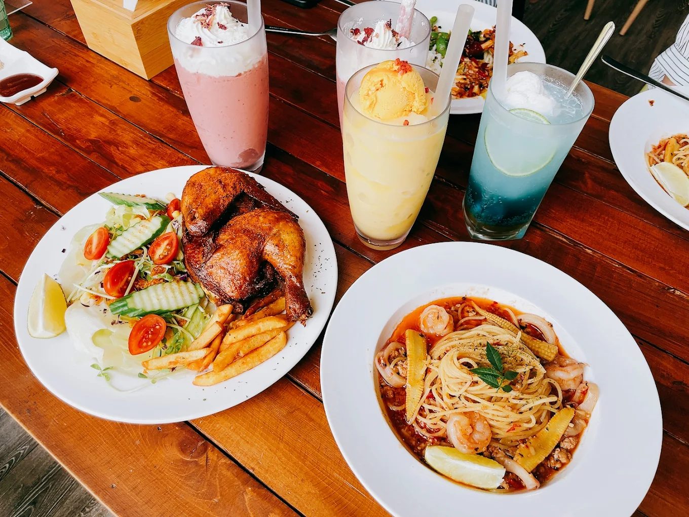 明德水庫一日遊攻略｜苗栗湖畔風景、美食餐廳與周邊景點一次玩透！