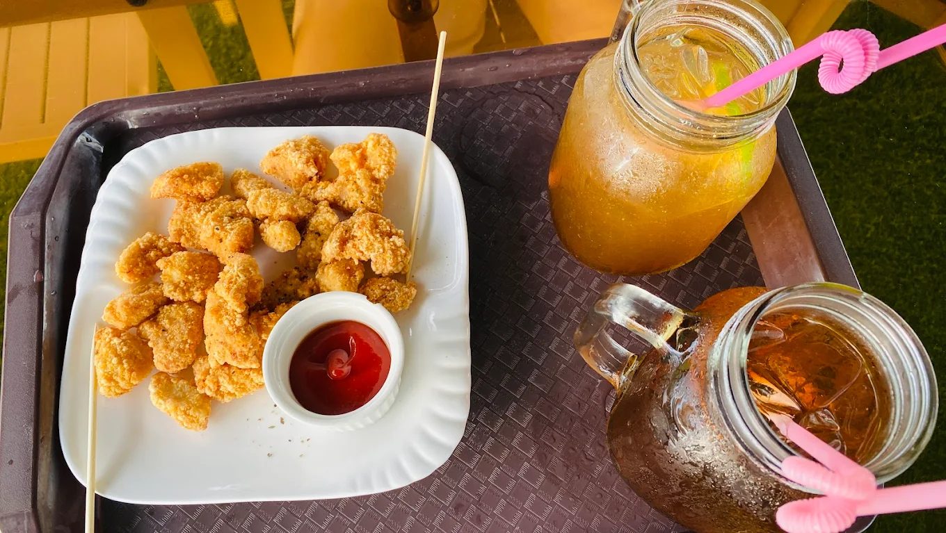 《高雄秘境景點懶人包》私房海景秘境＆森林路線推薦！夕陽、湧泉、洞穴一次收藏