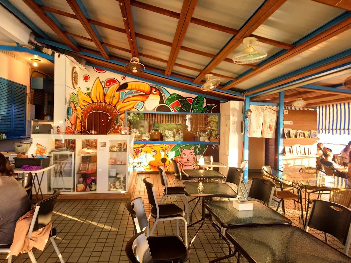 《高雄秘境景點懶人包》私房海景秘境＆森林路線推薦！夕陽、湧泉、洞穴一次收藏