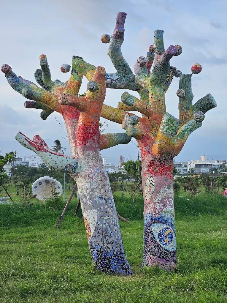 探索台東景點：必訪的海濱公園和隱藏的珍寶