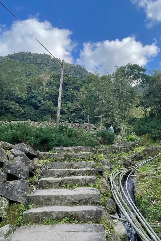 🚶‍♀️鹿堀坪山秘境健行｜新北萬里最療癒的古道探訪指南