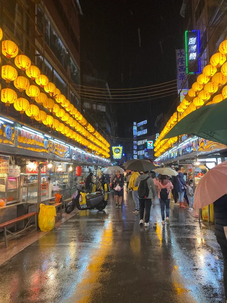 基隆廟口的美食探索｜一次滿足你的味蕾需求