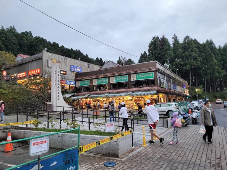 探索阿里山森林遊樂區：你的完美自然之旅指南
