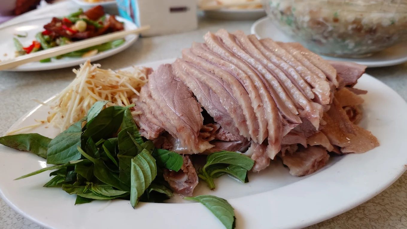 楊梅美食探險:揭開五間必訪的隱藏美味