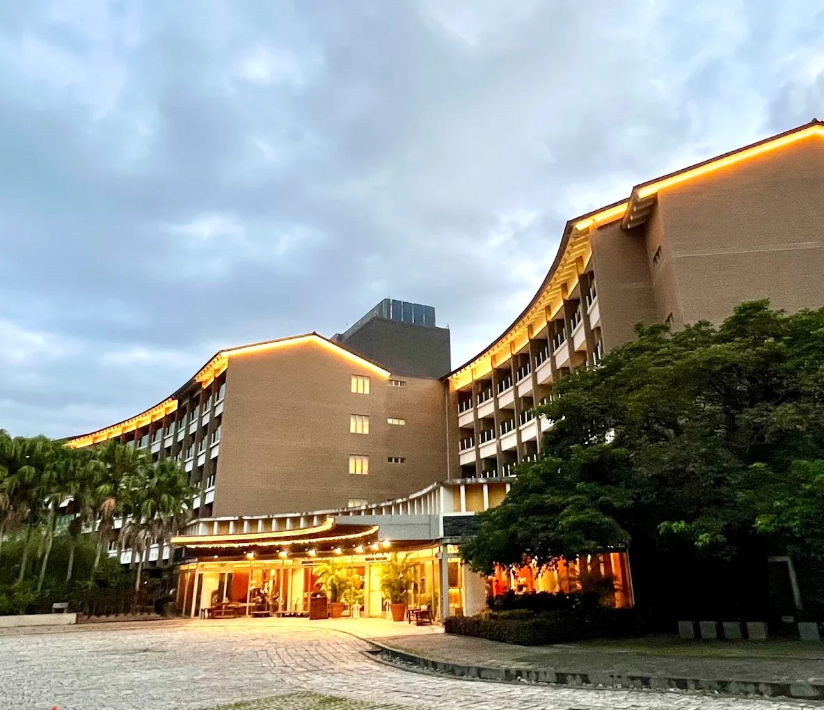 《鹿野高台一日遊攻略》滑翔翼、熱氣球、滑草一次玩！台東最夢幻高台景點推薦