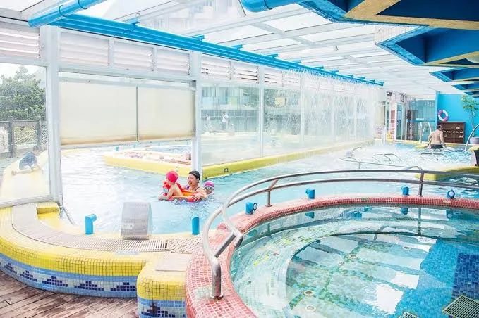 🌊【和平島旅遊攻略】探索基隆最美地質秘境：一日遊景點、美食住宿全整理！