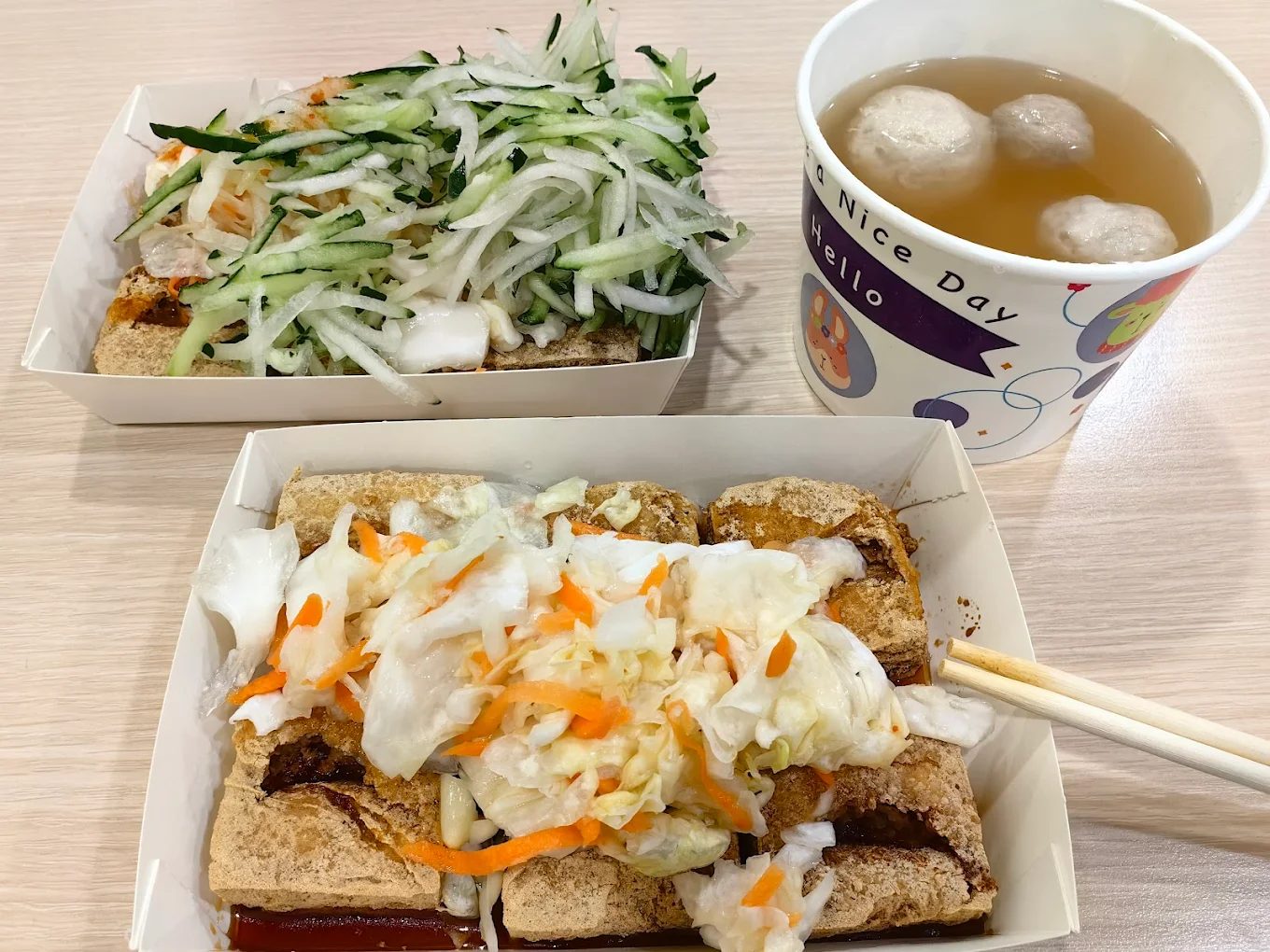 📍新竹南寮美食｜在地人激推的「夯臭豆腐」連鎖店！一試成主顧的炸豆腐口袋名單