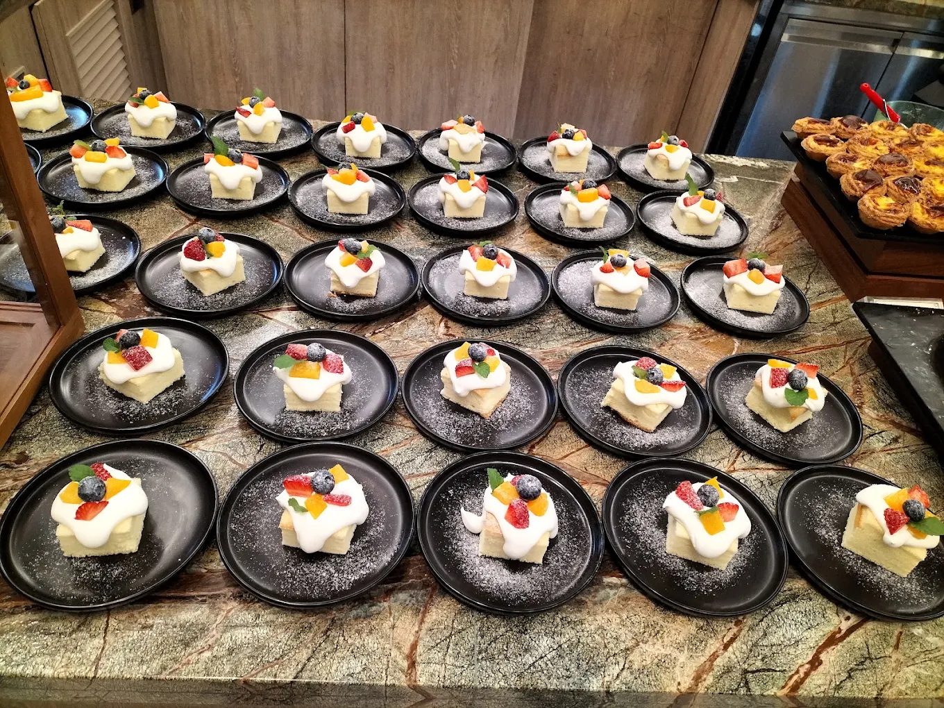 🌟 花蓮遠雄悅來大飯店推薦｜結合無敵海景與親子設施的五星度假天堂