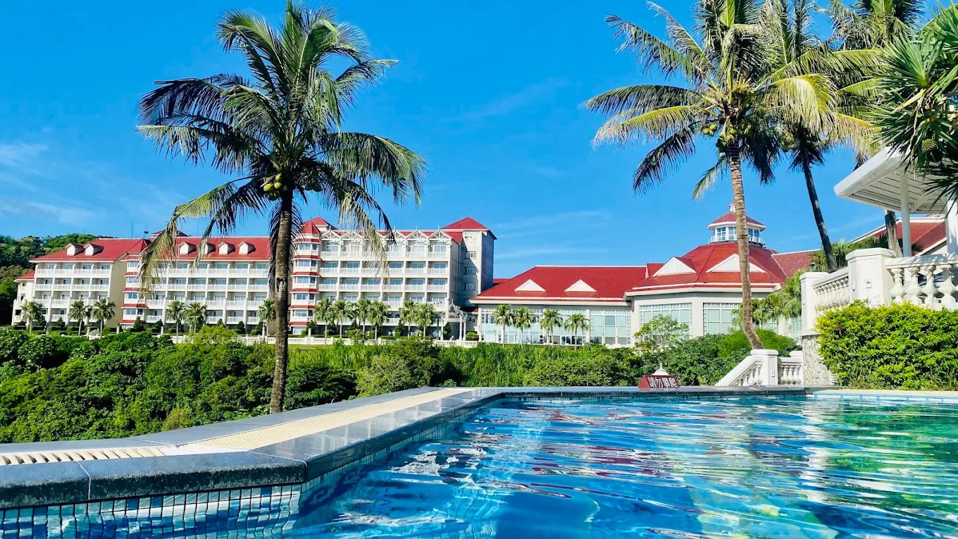 🌟 花蓮遠雄悅來大飯店推薦｜結合無敵海景與親子設施的五星度假天堂