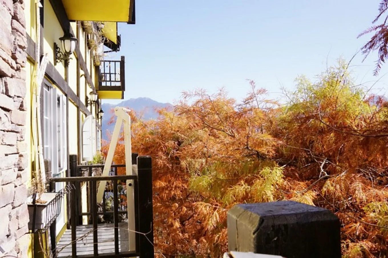 清境國民賓館值得住嗎？看完房型價格與景觀設施你就知道！