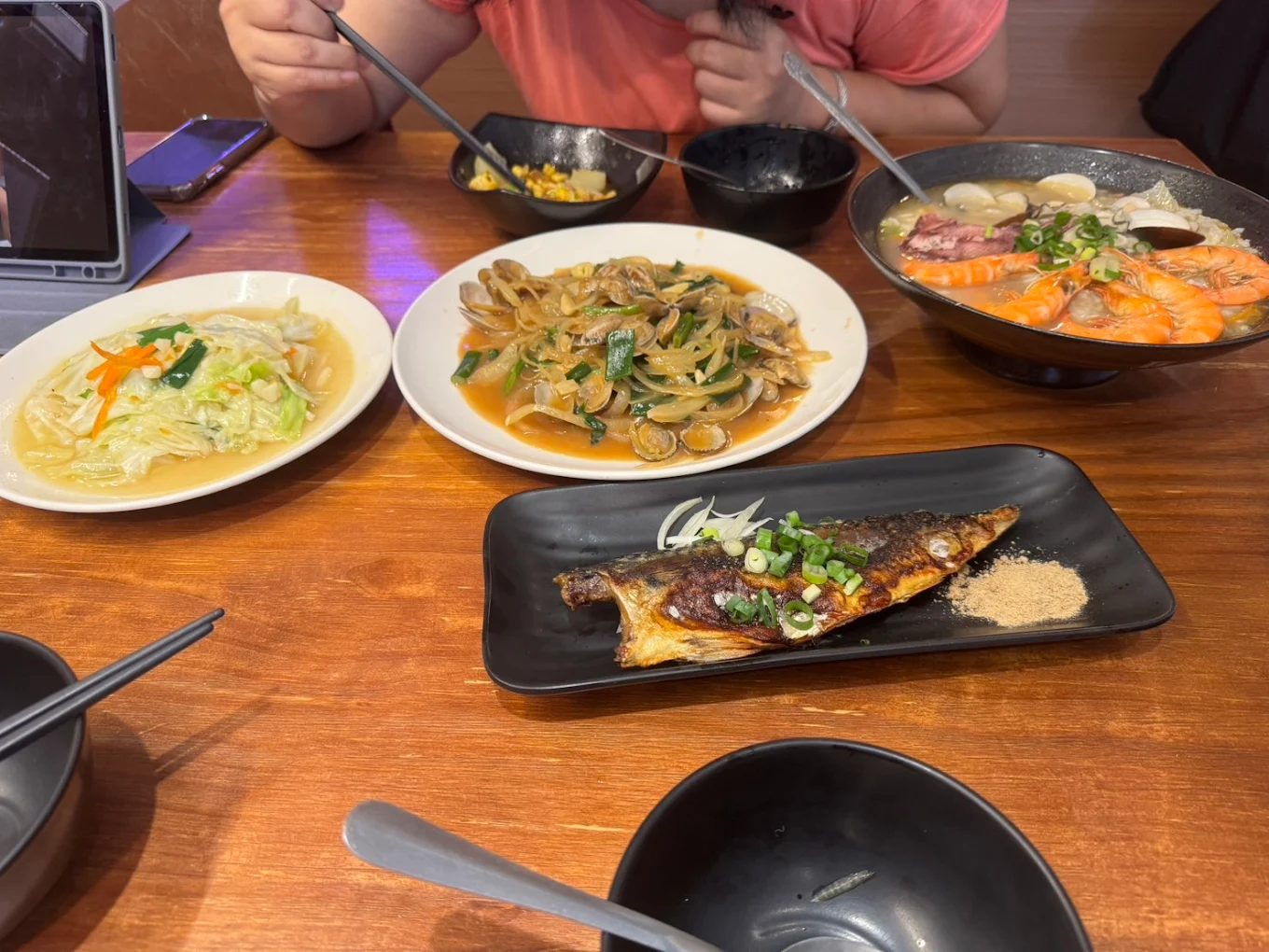 【礁溪住宿推薦】美嘉美大飯店｜平價溫泉飯店、鄰近湯圍溝公園、步行可達老街美食！